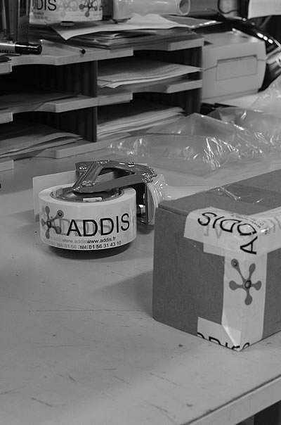 Préparation des colis Addis Composants Electroniques